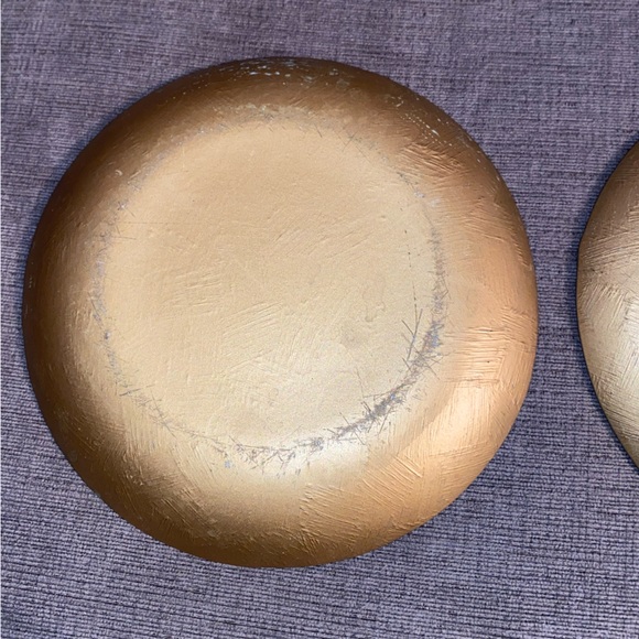 Pair of GUC No Chips Cracks Reverse Painted Flying Heart Round Glass Dish Plate - Picture 5 of 7